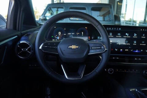 2025 Chevrolet Equinox EV LT 2