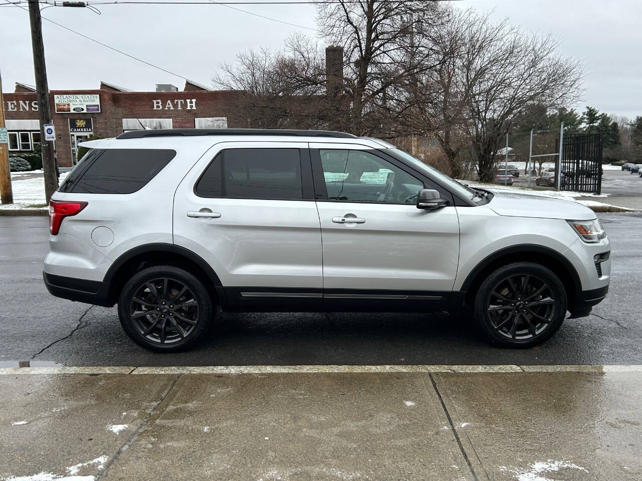 2018 Ford Explorer for sale at Metro Mike Trading & Cycles in Menands, NY