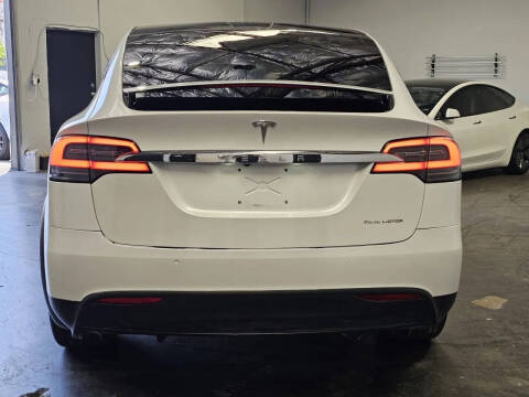 2019 Tesla Model X Long Range