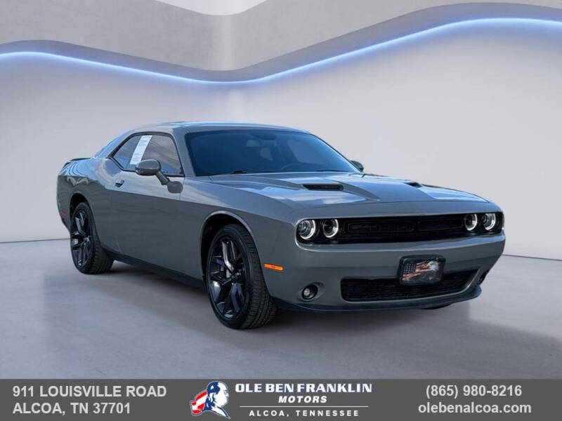 2023 Dodge Challenger SXT's photo