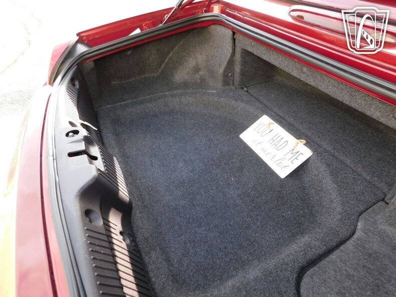 2004 Ford Thunderbird Deluxe