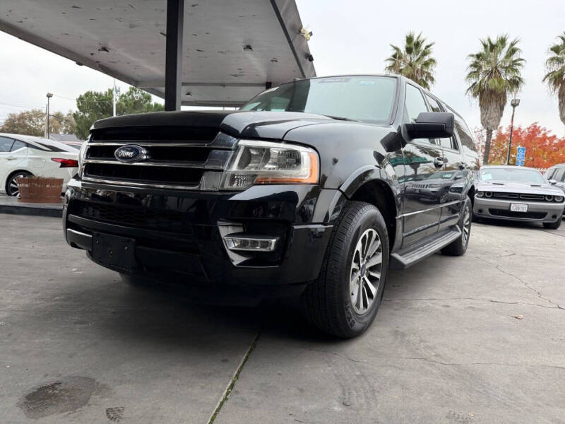 2017 Ford Expedition EL XLT