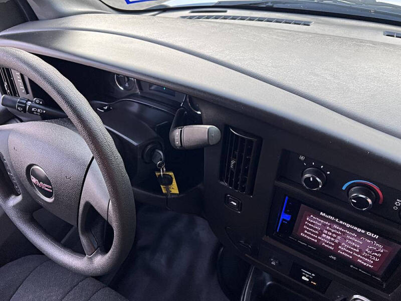 2019 GMC Savana 2500