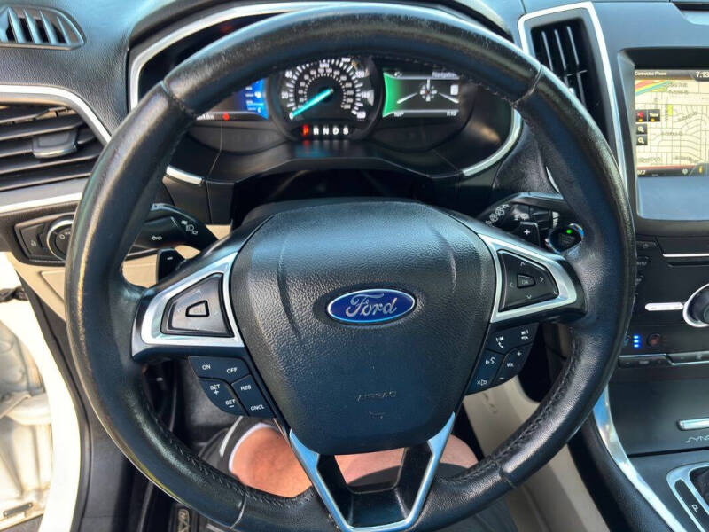 2015 Ford Edge Titanium