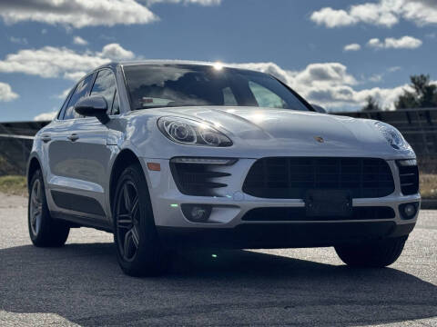 2015 Porsche Macan S