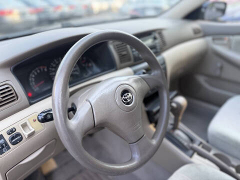 2004 Toyota Corolla CE
