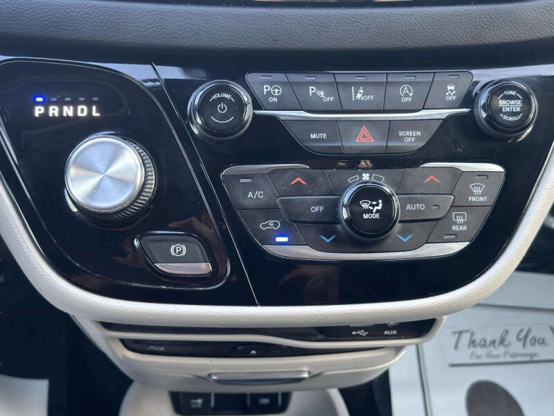 2020 Chrysler Pacifica Touring L Plus