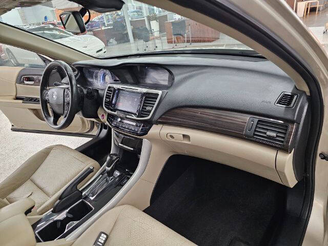 2016 Honda Accord EX-L w/Navi w/Honda Sensing