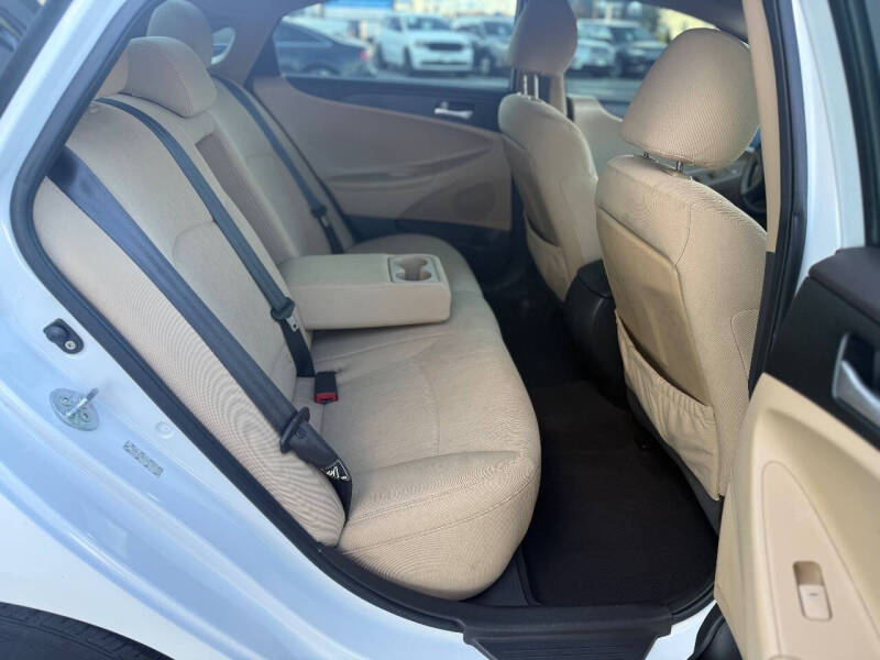 2011 Hyundai Sonata GLS