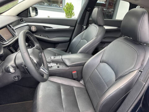 2019 Infiniti QX50 Essential