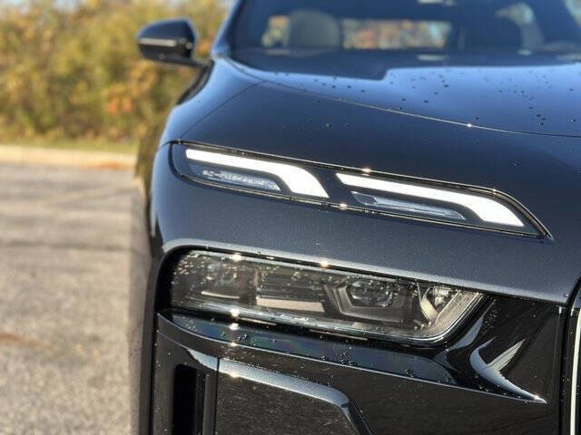 2026 BMW 7 Series 740i xDrive