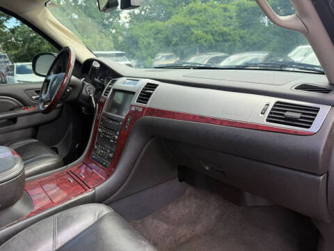 2010 Cadillac Escalade Premium