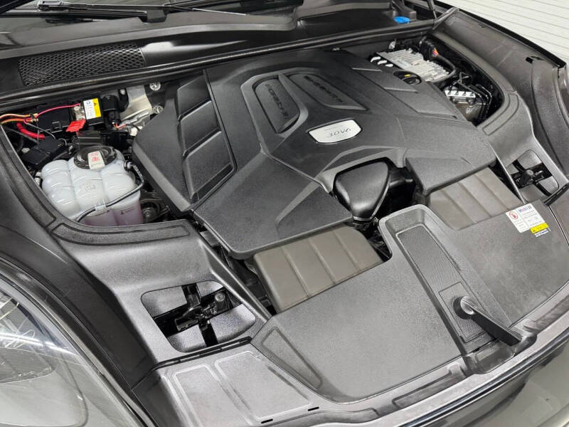 2022 Porsche Cayenne
