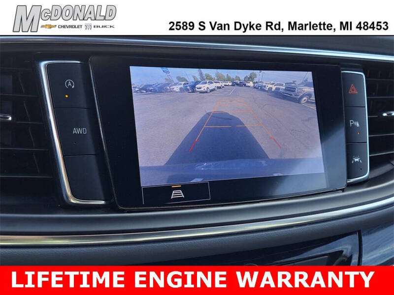 2023 Buick Enclave Essence