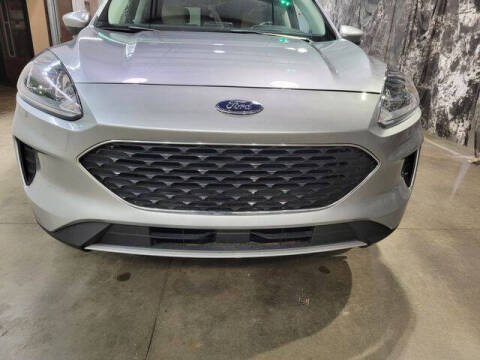 2021 Ford Escape SE
