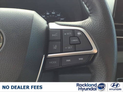 2023 Toyota Sienna XLE 7-Passenger