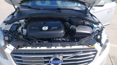 2015 Volvo XC60 T6 Drive-E Platinum