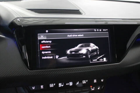 2023 Audi e-tron GT quattro Prestige