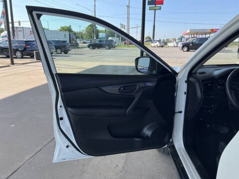 2020 Nissan Rogue S
