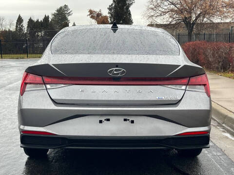 2023 Hyundai Elantra Hybrid Blue