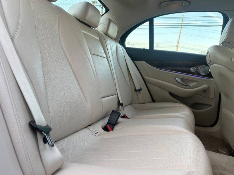 2019 Mercedes-Benz E-Class E 300 4MATIC