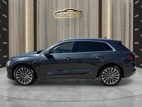 2019 Audi e-tron quattro Prestige