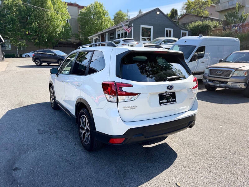 2020 Subaru Forester Premium