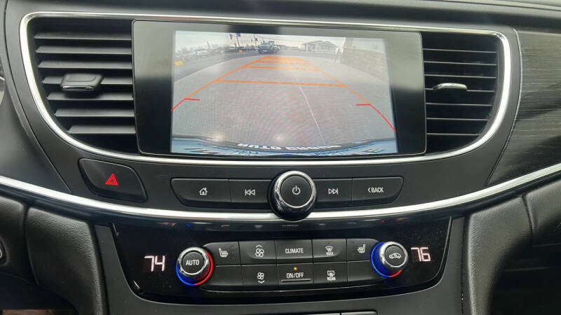 2017 Buick LaCrosse Essence