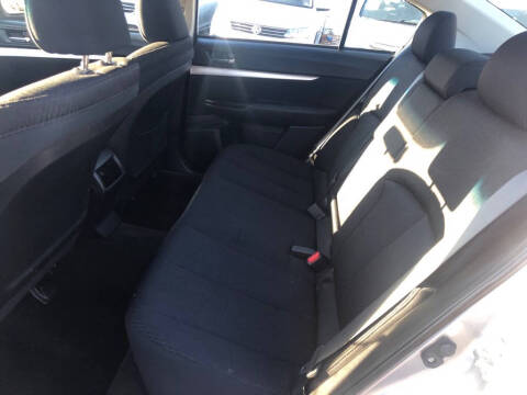 2011 Subaru Legacy 2.5i Premium