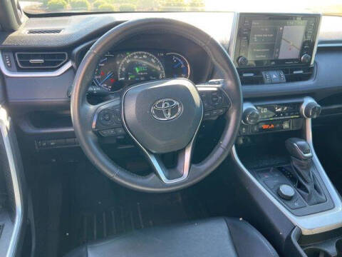 2020 Toyota RAV4 Hybrid XSE