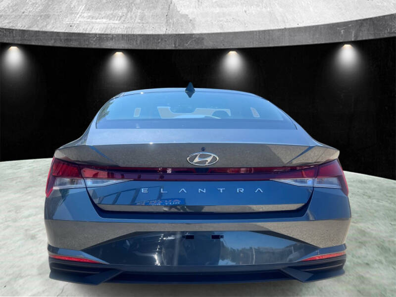 2023 Hyundai Elantra