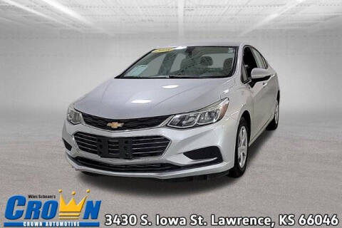 2018 Chevrolet Cruze for sale at Crown Automotive of Lawrence Kansas in Lawrence KS