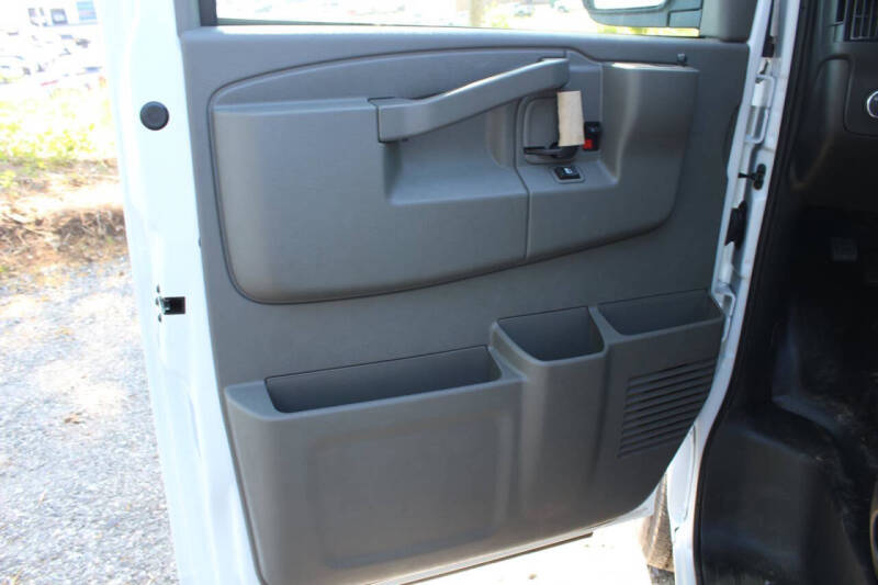 2026 Chevrolet Express 2500