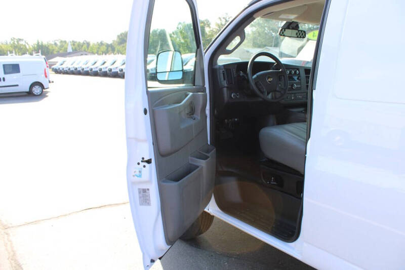 2024 Chevrolet Express 2500