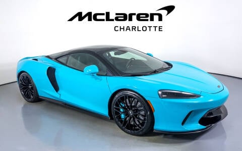 2022 McLaren GT