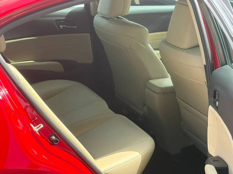 2017 Acura ILX