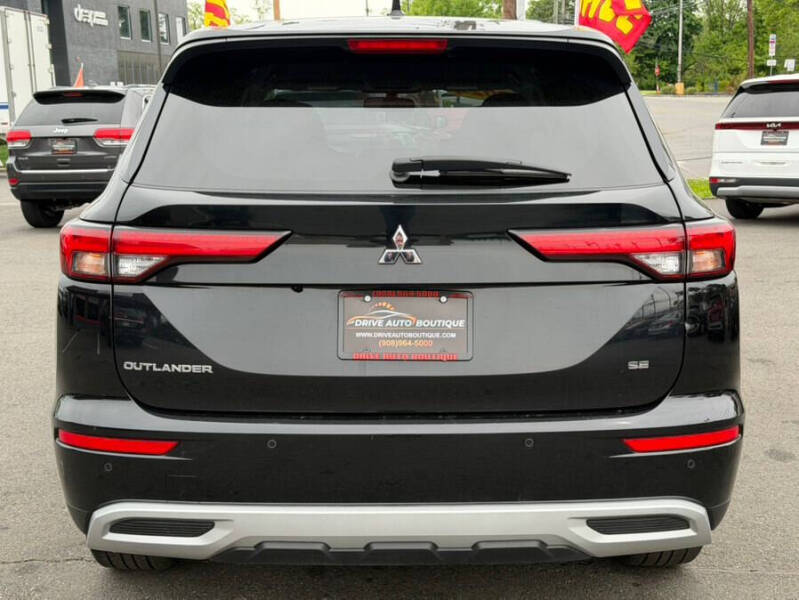 2024 Mitsubishi Outlander SE Black Edition