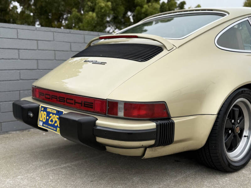 1977 Porsche 911