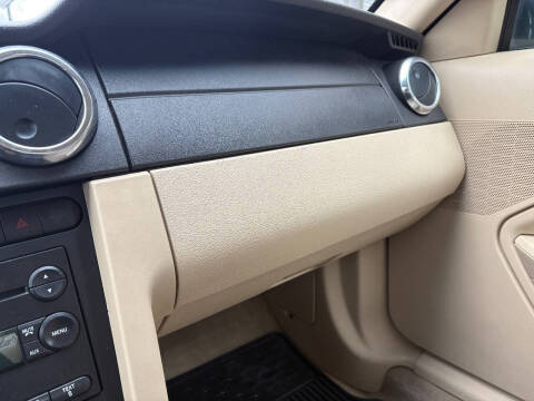 2005 Ford Mustang V6 Deluxe