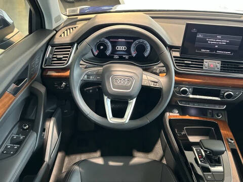 2025 Audi Q5 quattro Premium Plus 40 TFSI