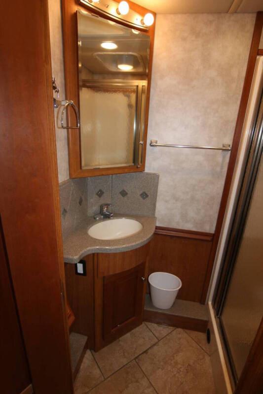 2011 Winnebago Journey