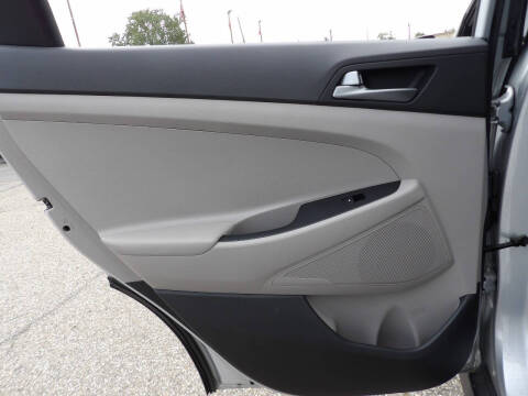 2016 Hyundai Tucson SE