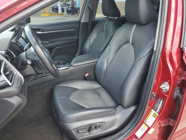 2018 Toyota Camry SE