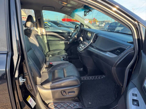 2017 Toyota Sienna