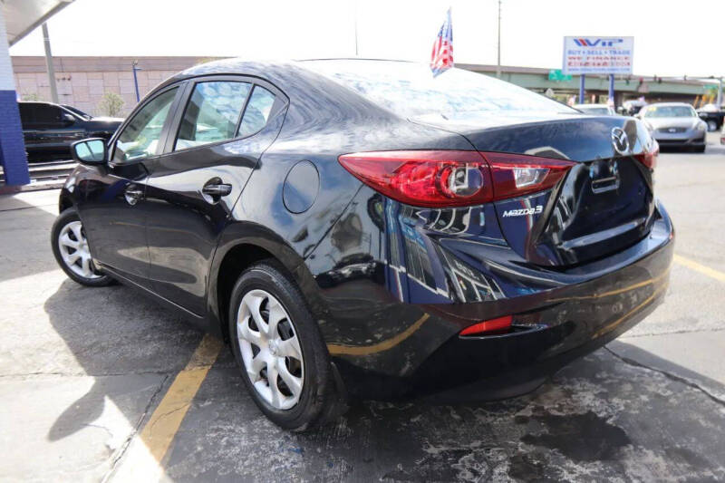 2016 Mazda MAZDA3 i Sport