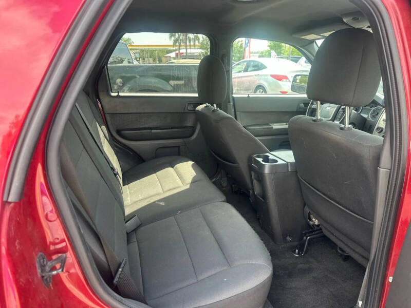 2011 Ford Escape XLT