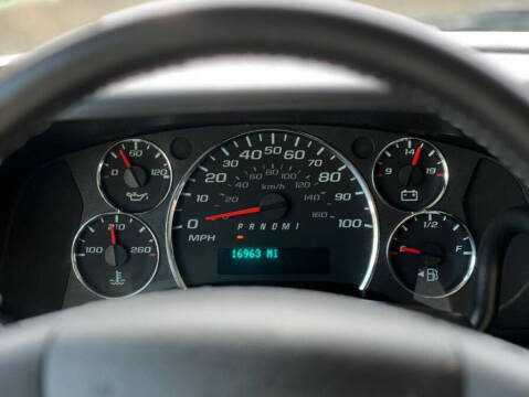 2023 GMC Savana 2500