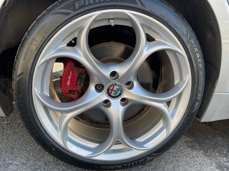 2018 Alfa Romeo Giulia Ti Sport