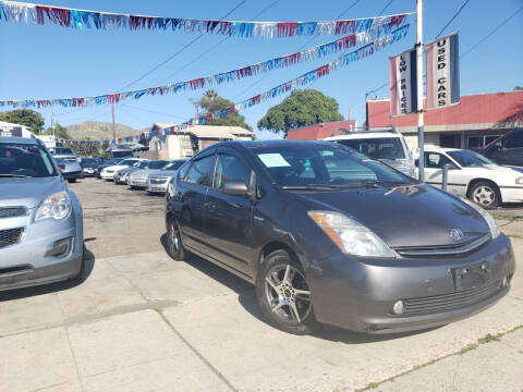 2008 Toyota Prius for sale at Nueva Italia Motors in Ventura CA