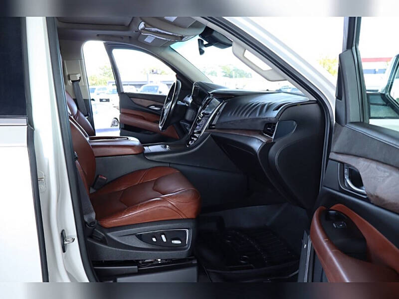 2015 Cadillac Escalade Premium
